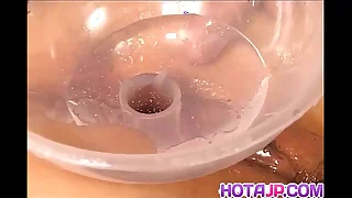 Kawai Yui gets vibrator and bumper in pussy